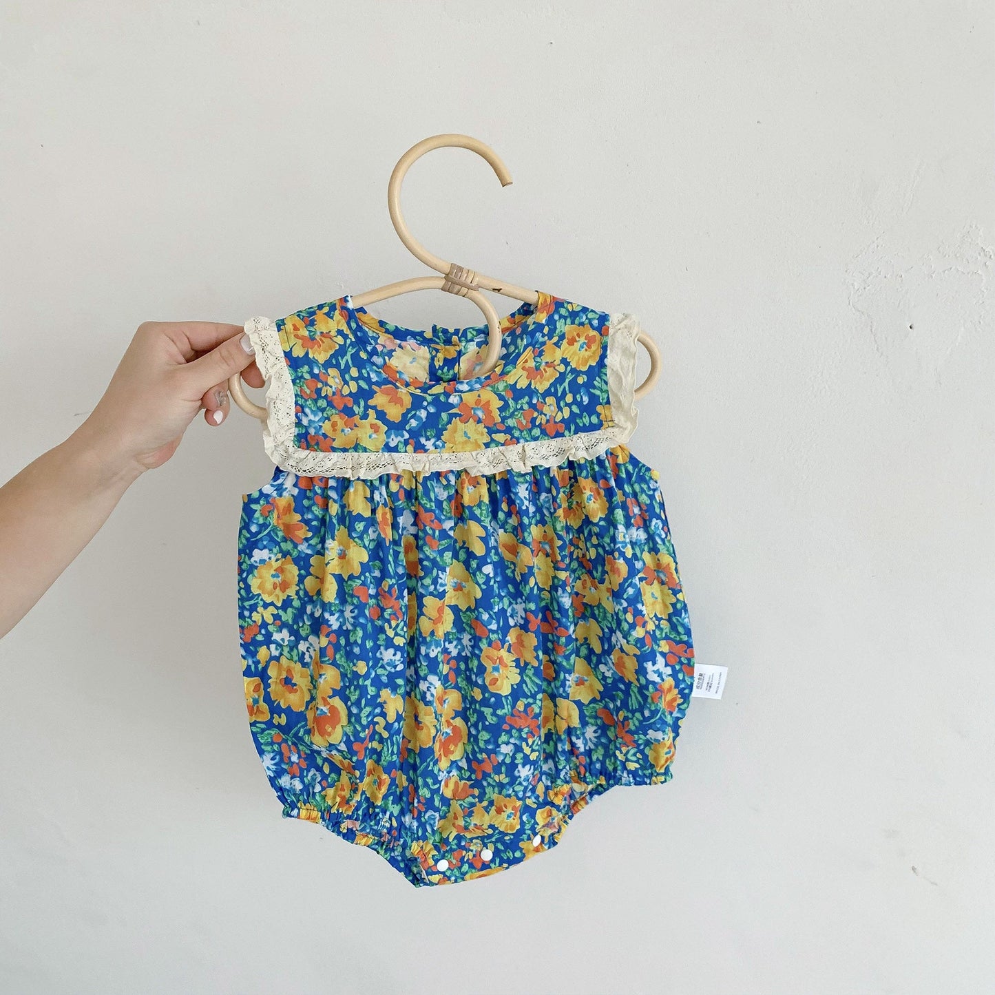 Summer New Design Baby Girls Oil Floral Sleeveless Crew Neck Onesies