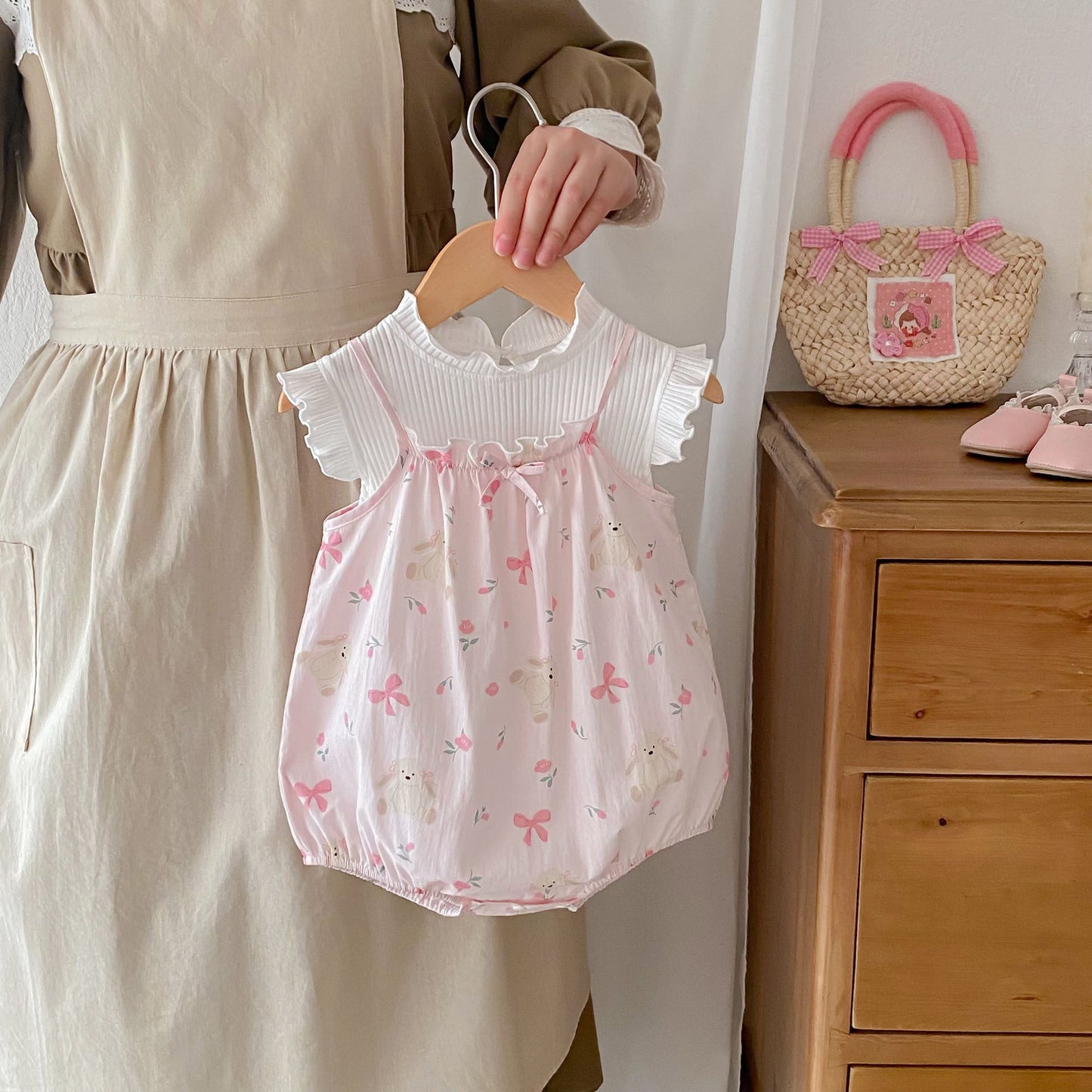 New Arrival Summer Baby Kids Girls Flowers Pattern Sleeveless Strap Onesies And White Fly Sleeves Elastic T-Shirt Set